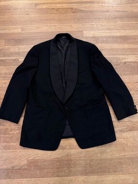 Bill Blass Men's Black Wool Shawl Lapel Tuxedo Blazer - Size 48R
 b42